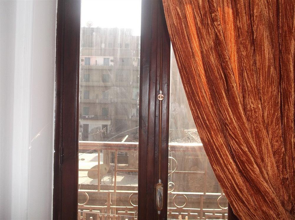Family Palace Hostel Каир Экстерьер фото