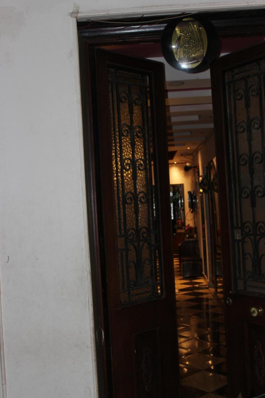 Family Palace Hostel Каир Экстерьер фото