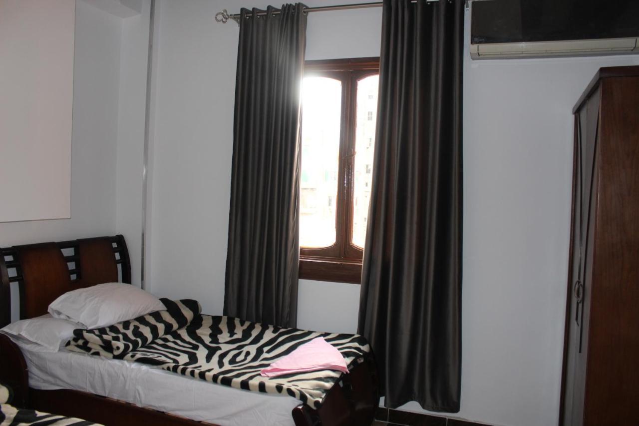 Family Palace Hostel Каир Экстерьер фото